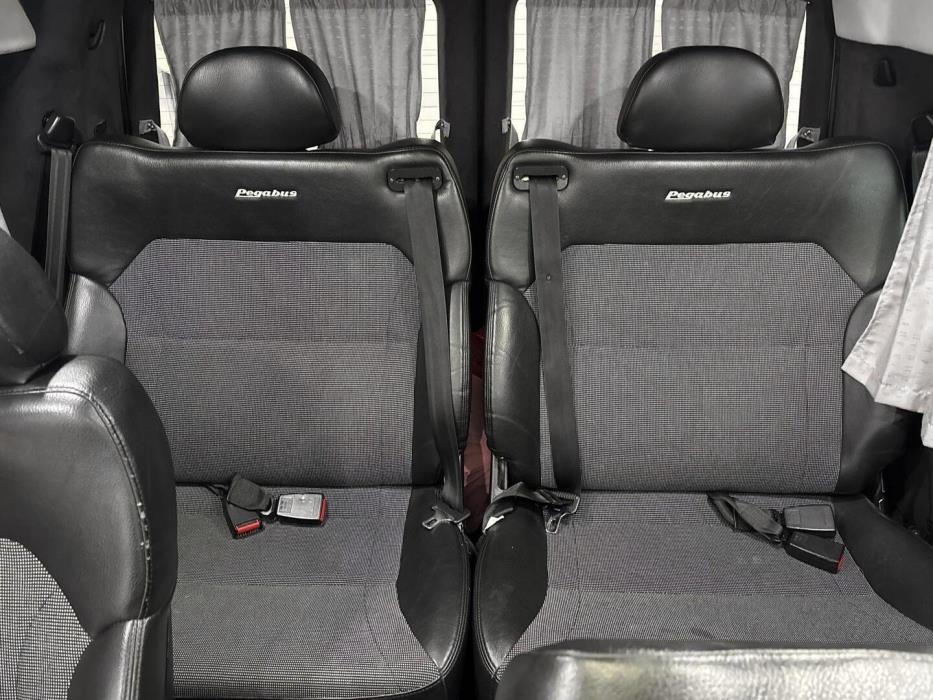 VOLKSWAGEN Transporter 2013