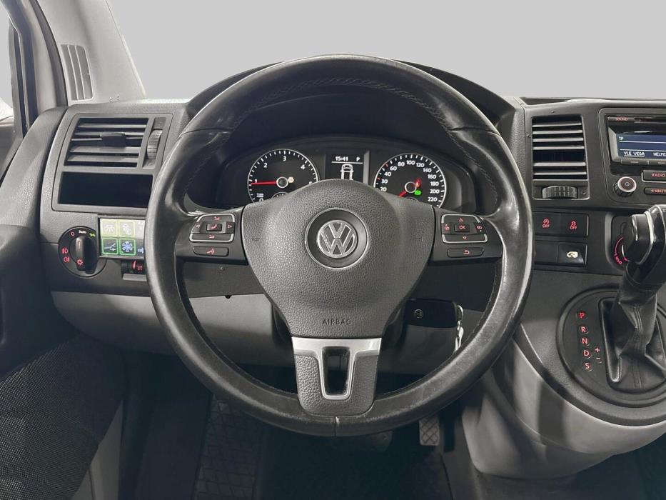 VOLKSWAGEN Transporter 2013