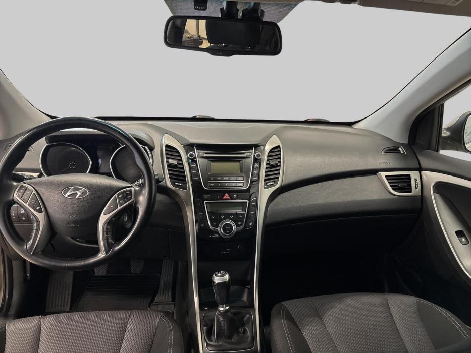 HYUNDAI i30 5d 2016