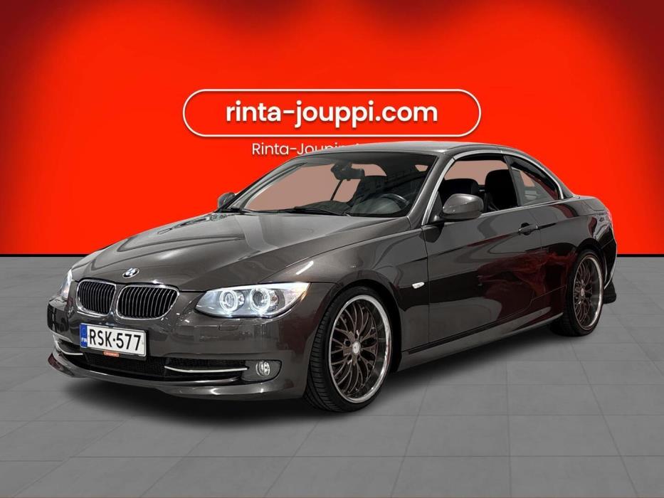 BMW 330 2010