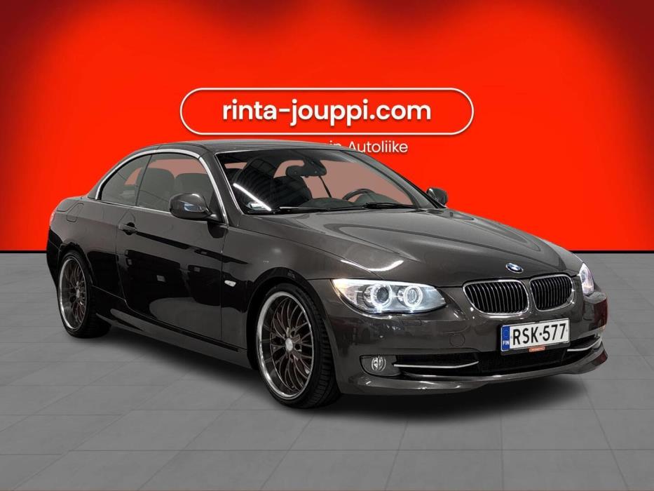 BMW 330 2010