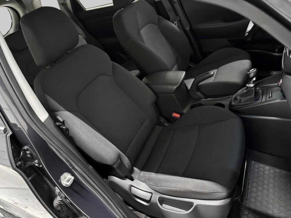 KIA Carens 2016