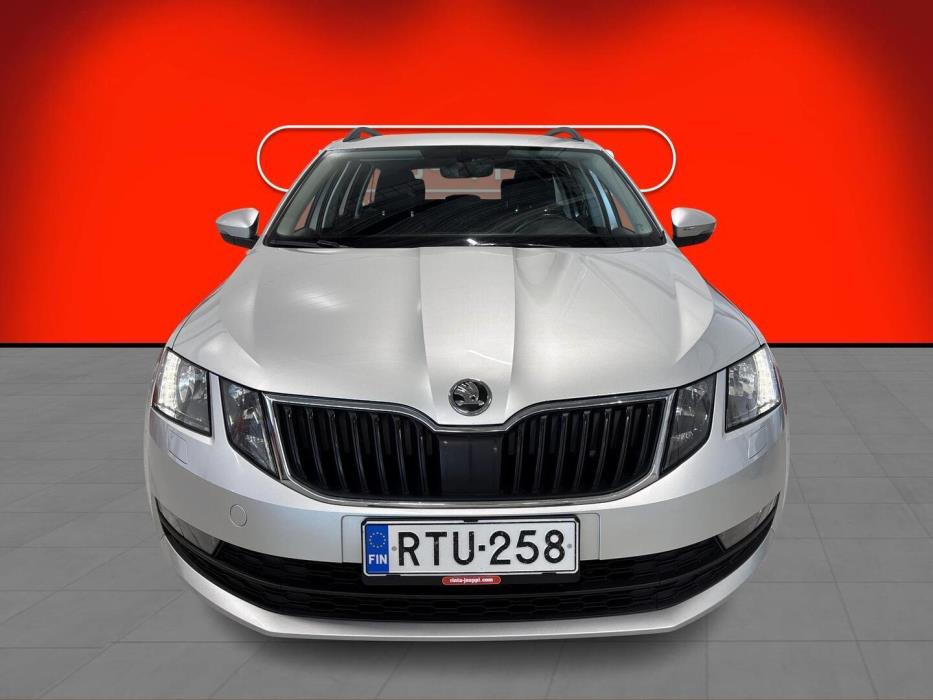 SKODA Octavia 2019