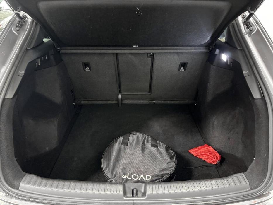 AUDI Q4 e-tron 2022