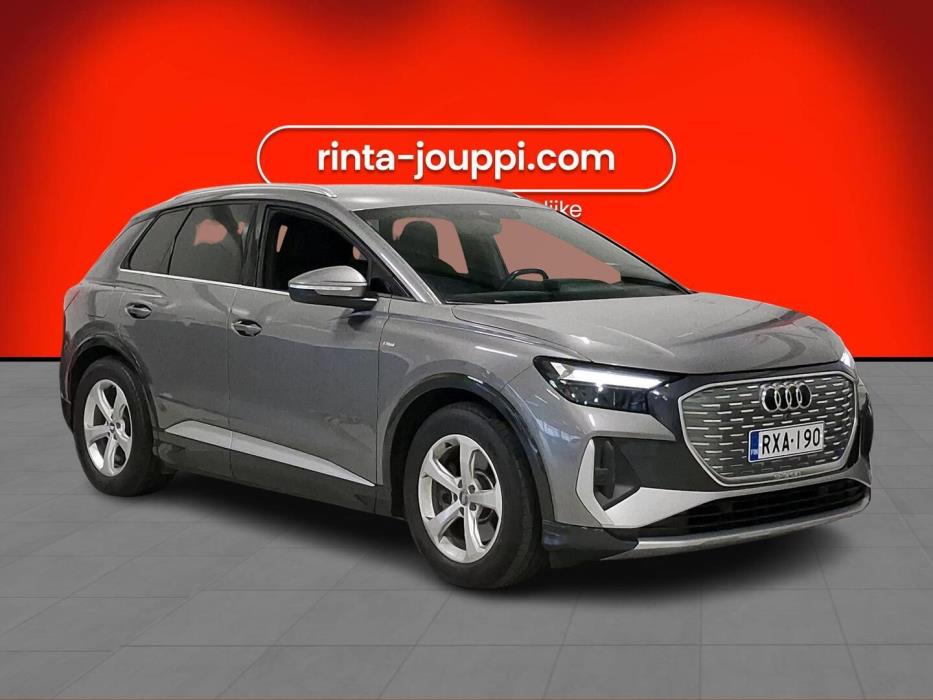 AUDI Q4 e-tron 2022
