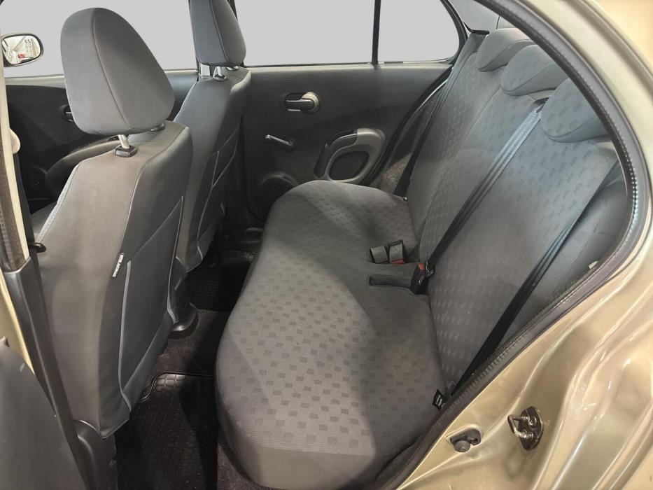 NISSAN Micra 2005