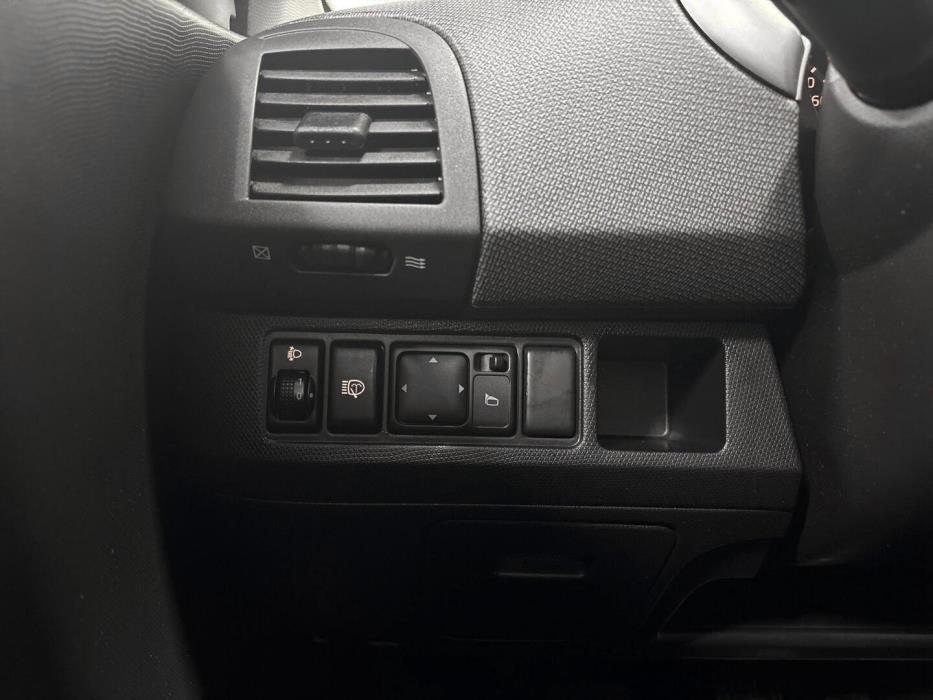 NISSAN Micra 2005