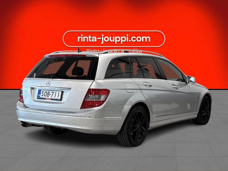 MERCEDES-BENZ C 2011
