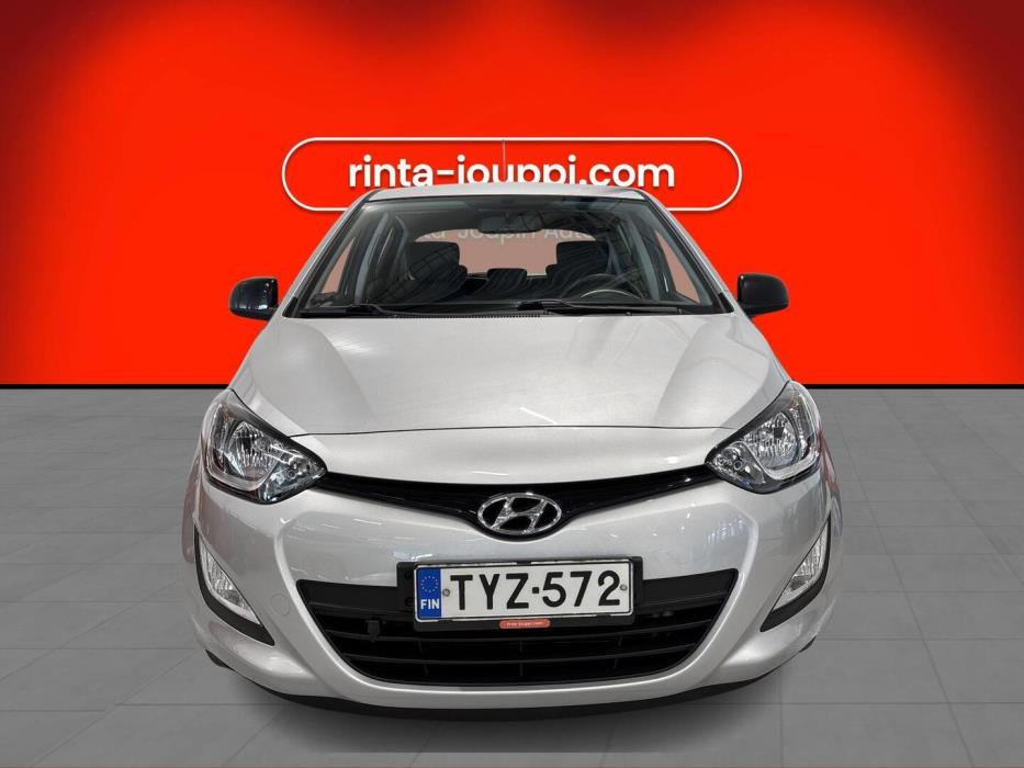 HYUNDAI i20 5d 2013
