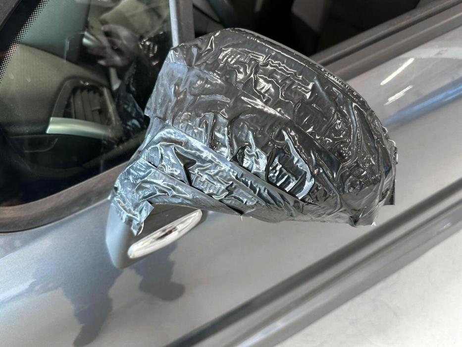 PEUGEOT 207 2009
