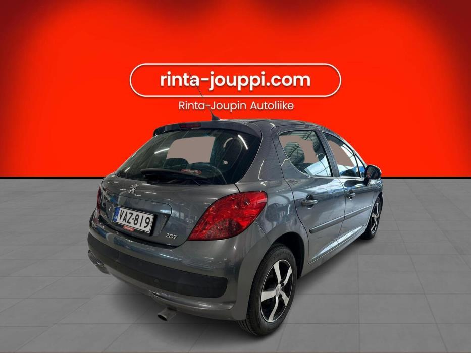 PEUGEOT 207 2009