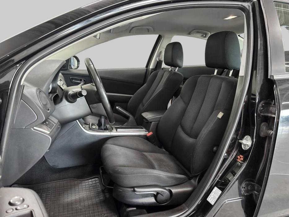 MAZDA Mazda6 2011