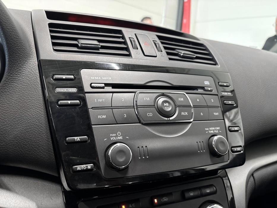 MAZDA Mazda6 2011