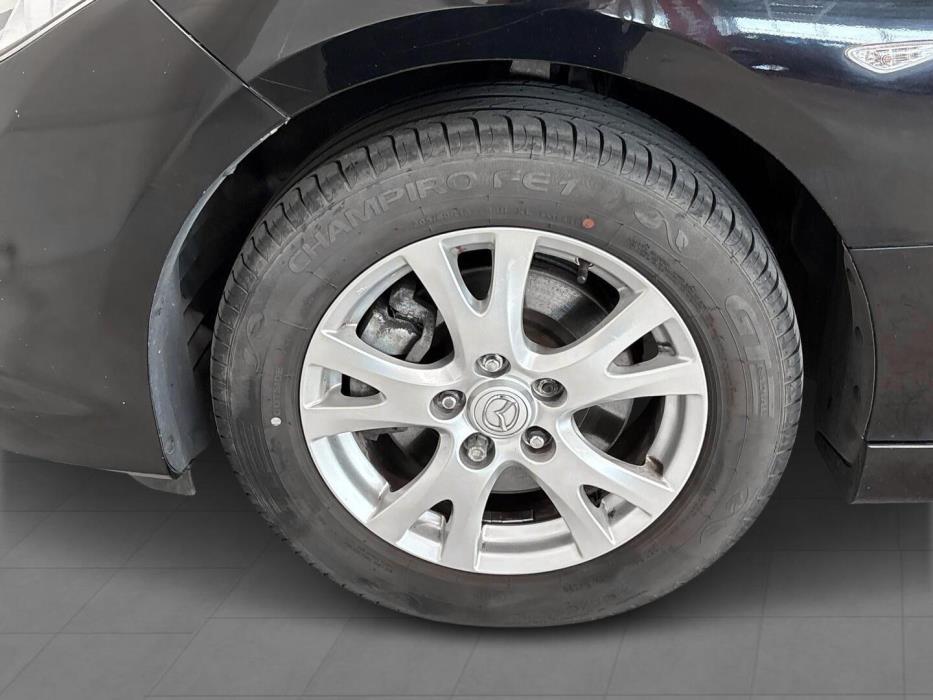 MAZDA Mazda6 2011