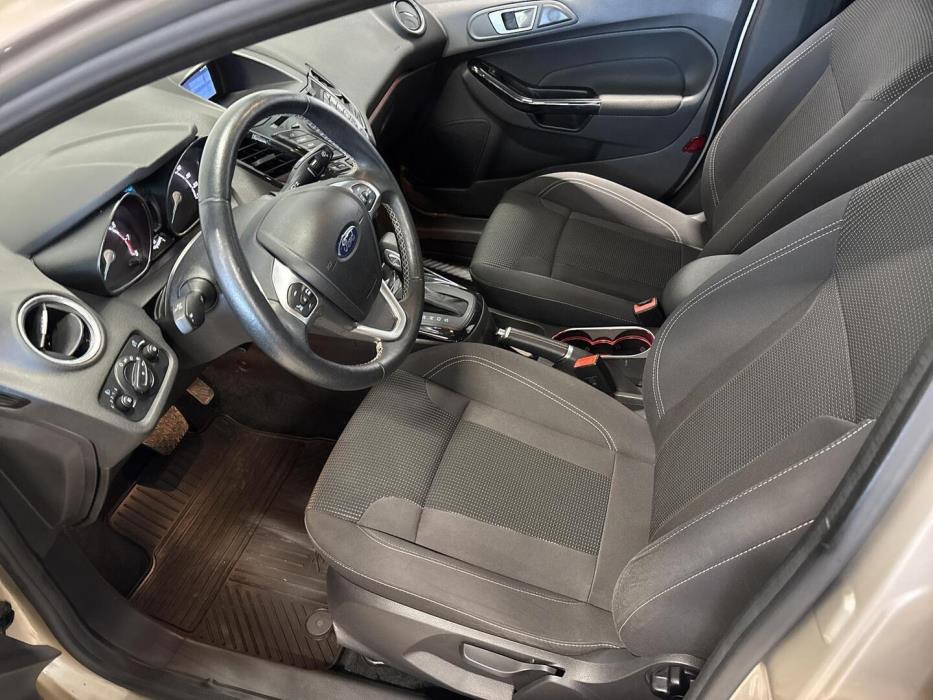FORD Fiesta 2017
