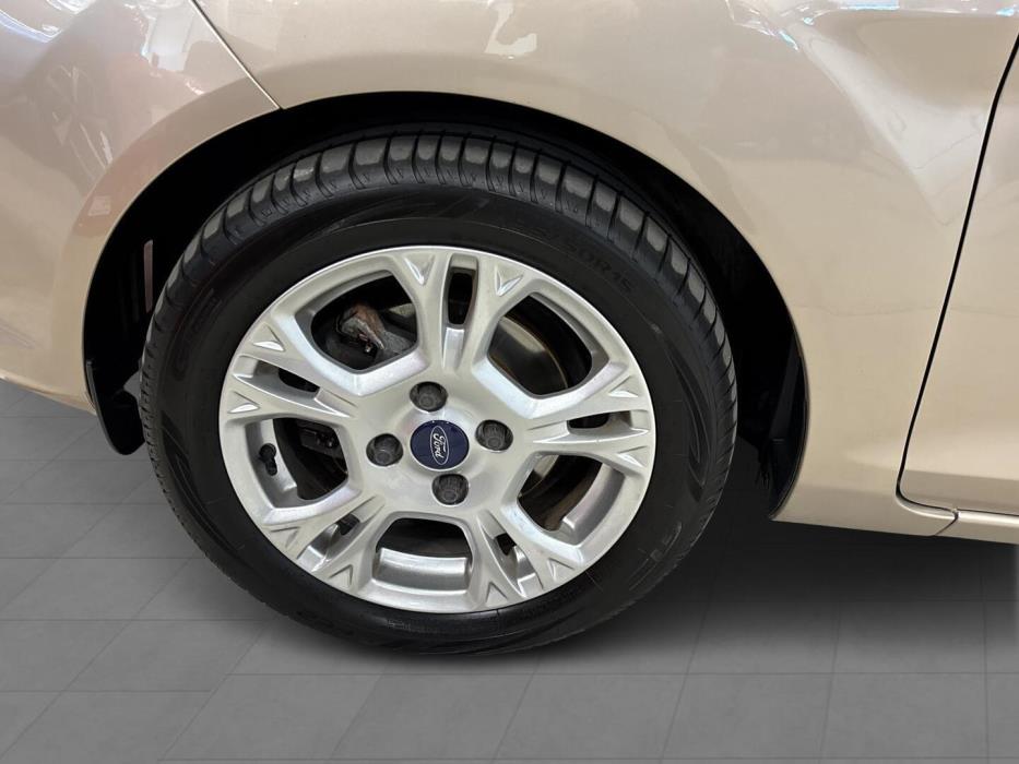 FORD Fiesta 2017