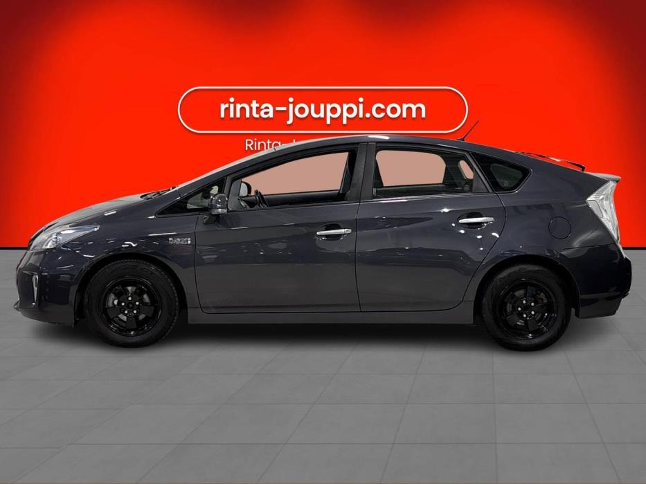 TOYOTA Prius Plug-in 2013