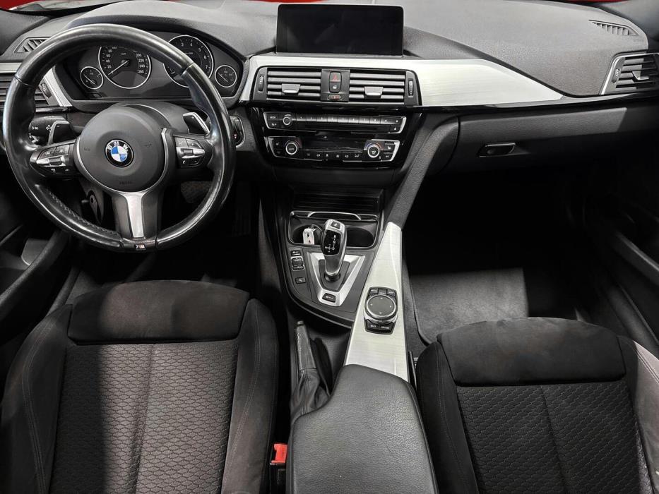 BMW 330 2016