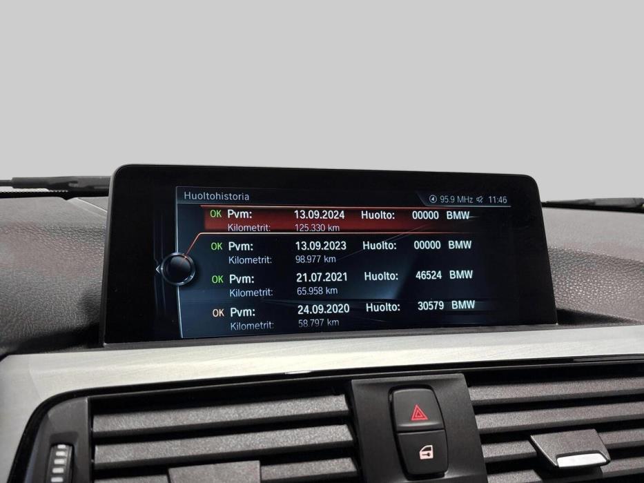 BMW 330 2016
