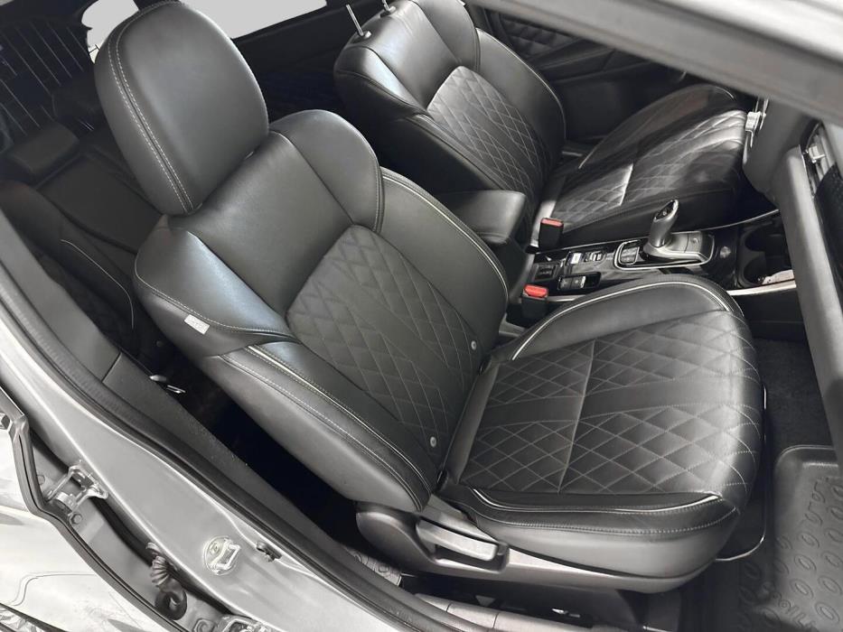 MITSUBISHI Outlander PHEV 2020