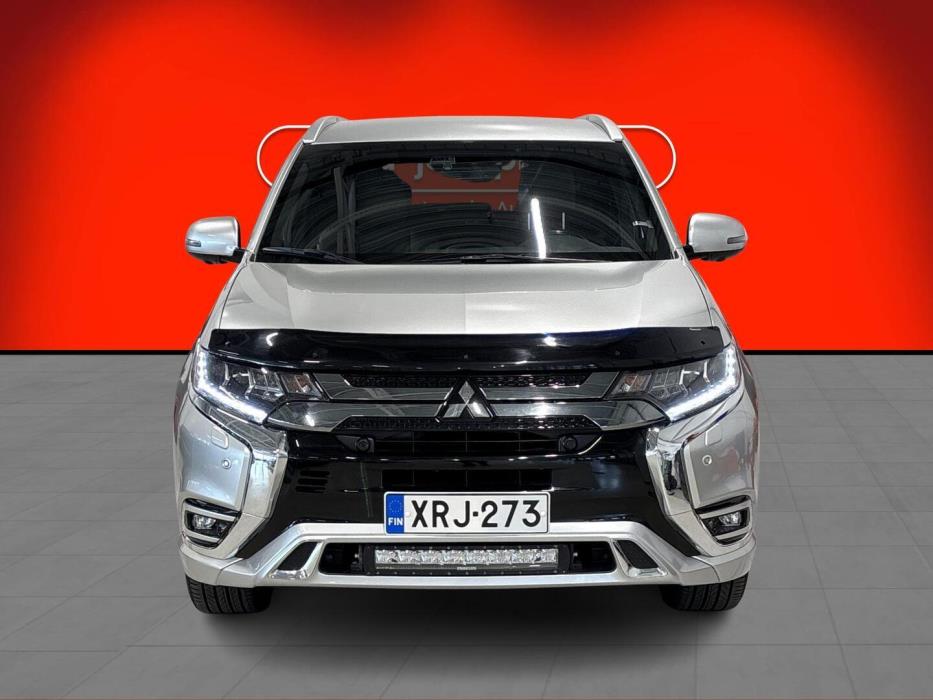 MITSUBISHI Outlander PHEV 2020
