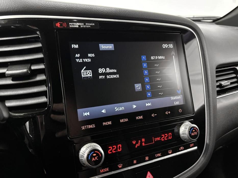 MITSUBISHI Outlander PHEV 2020