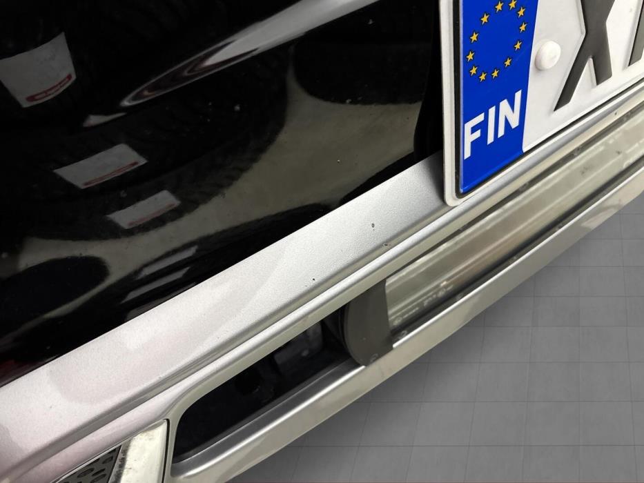 MITSUBISHI Outlander PHEV 2020