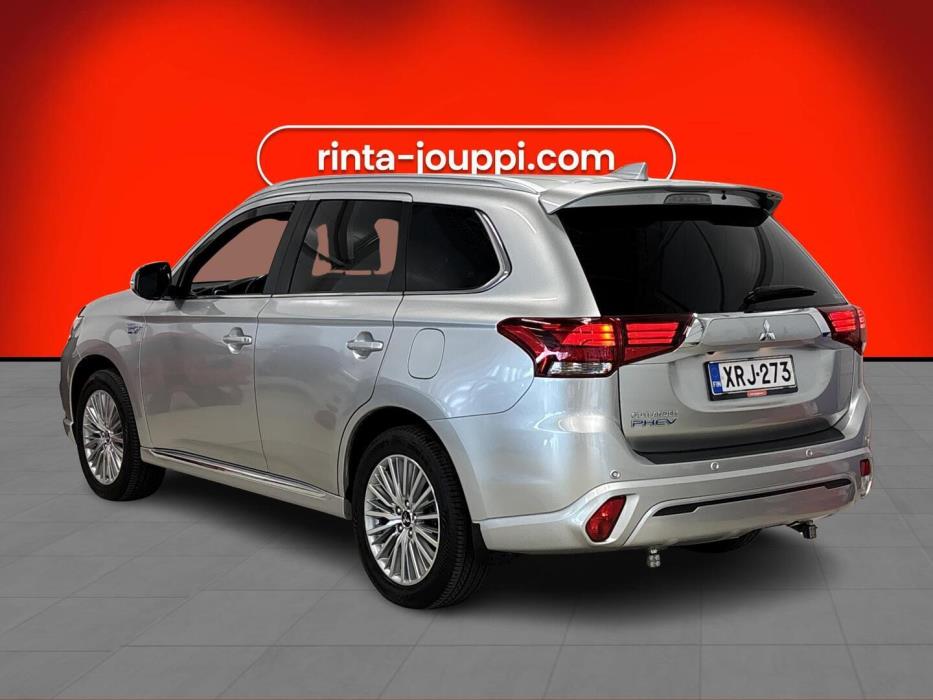 MITSUBISHI Outlander PHEV 2020