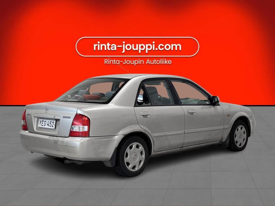 MAZDA 323 2001