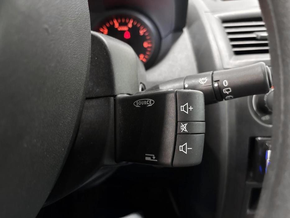 RENAULT Megane 2003