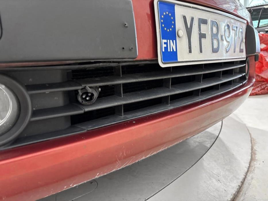 RENAULT Megane 2003