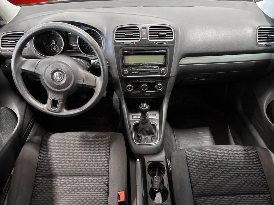 VOLKSWAGEN Golf 2011