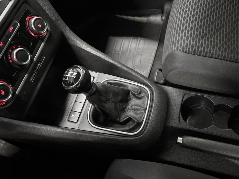 VOLKSWAGEN Golf 2011