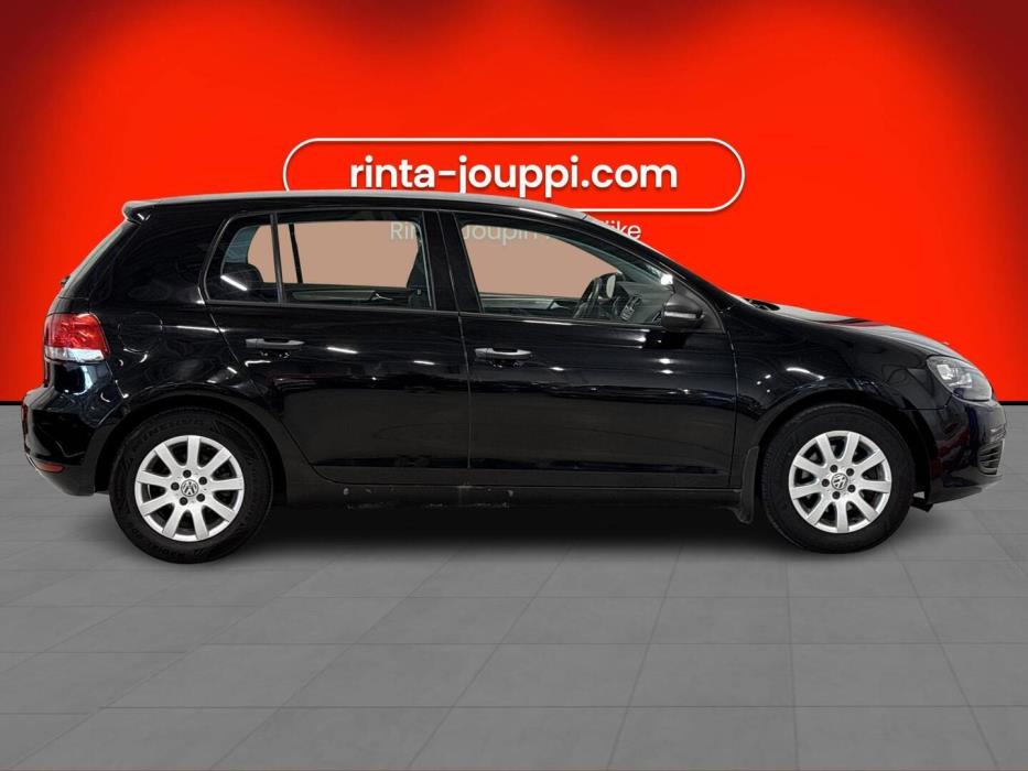 VOLKSWAGEN Golf 2011
