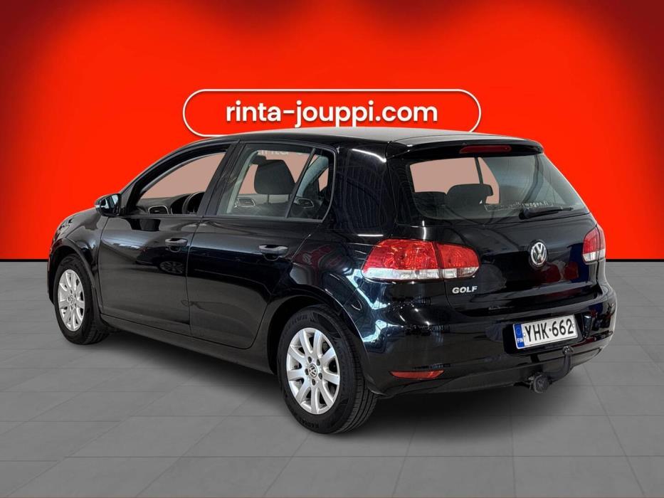 VOLKSWAGEN Golf 2011