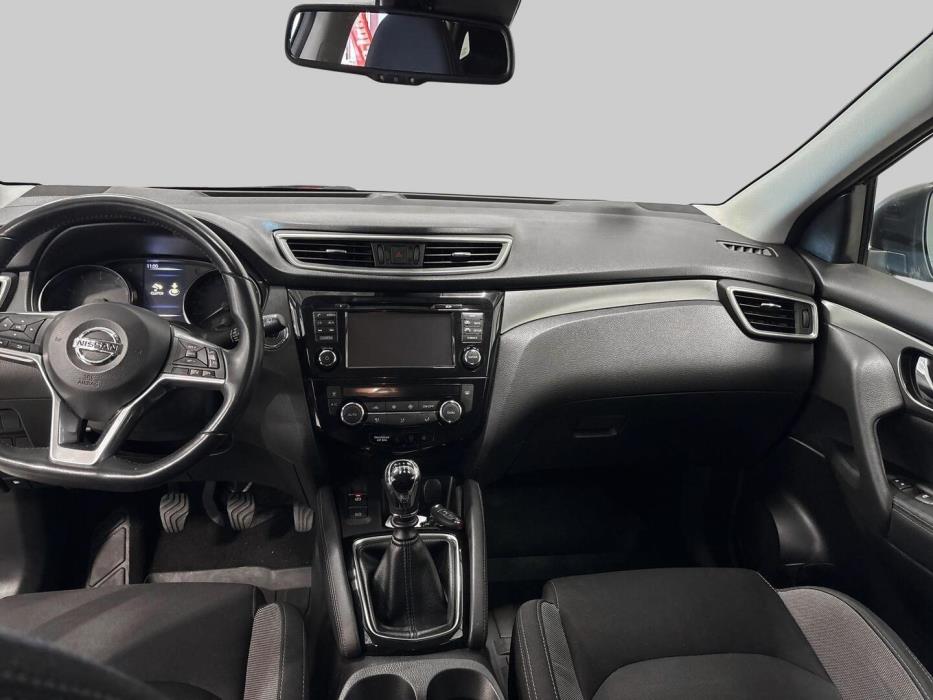 NISSAN Qashqai 2018