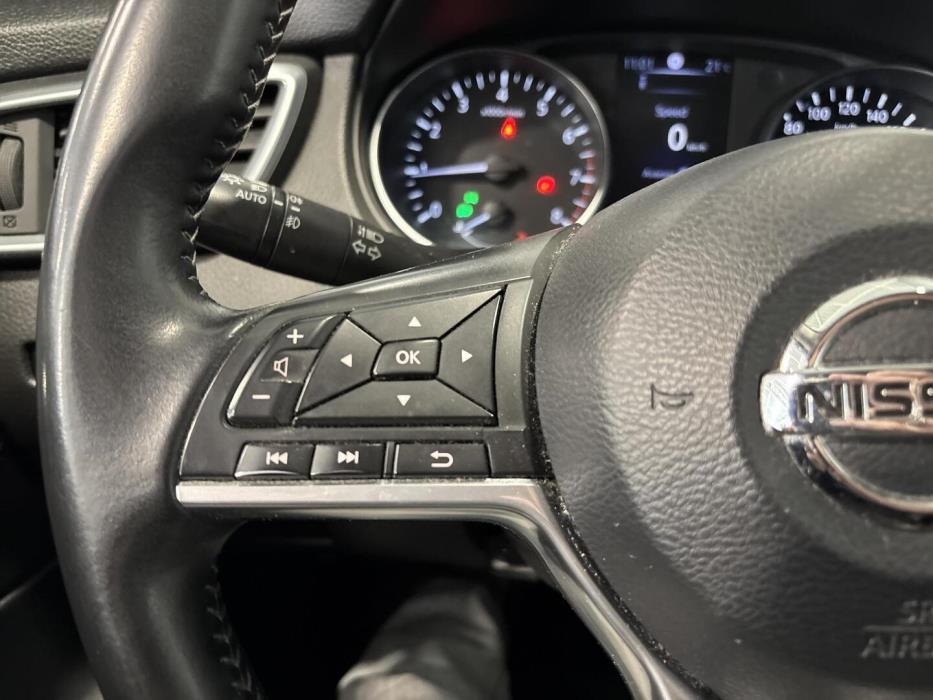 NISSAN Qashqai 2018