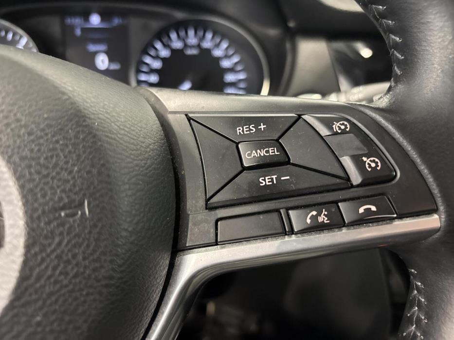 NISSAN Qashqai 2018