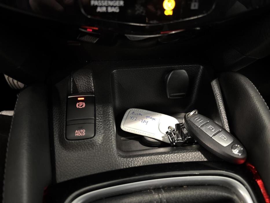 NISSAN Qashqai 2018
