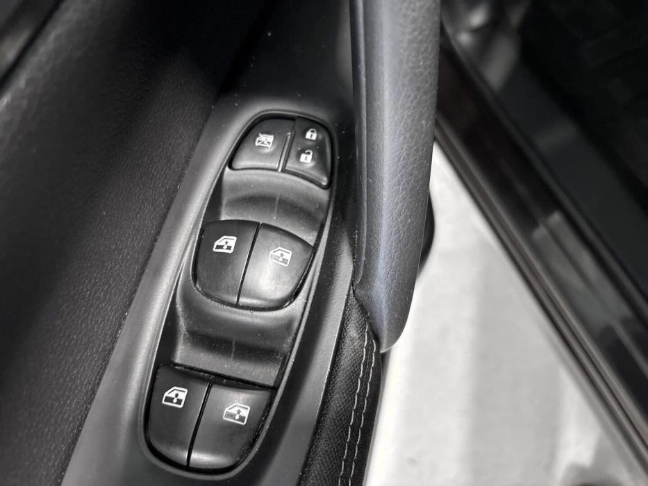NISSAN Qashqai 2018