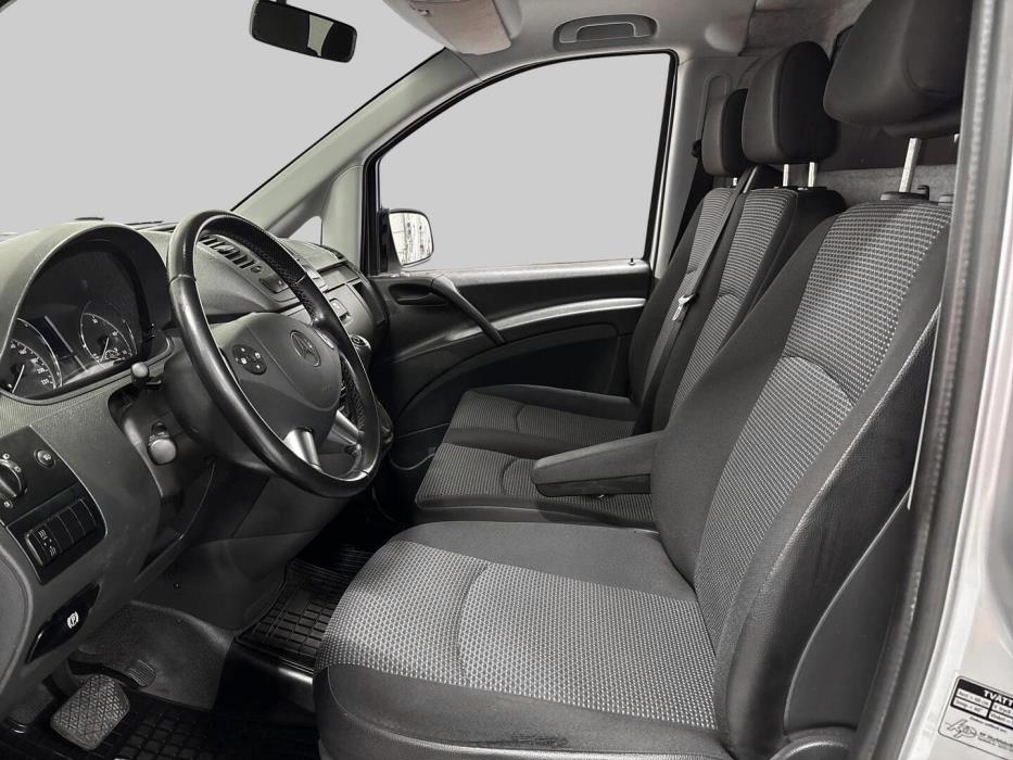 MERCEDES-BENZ Vito 2011