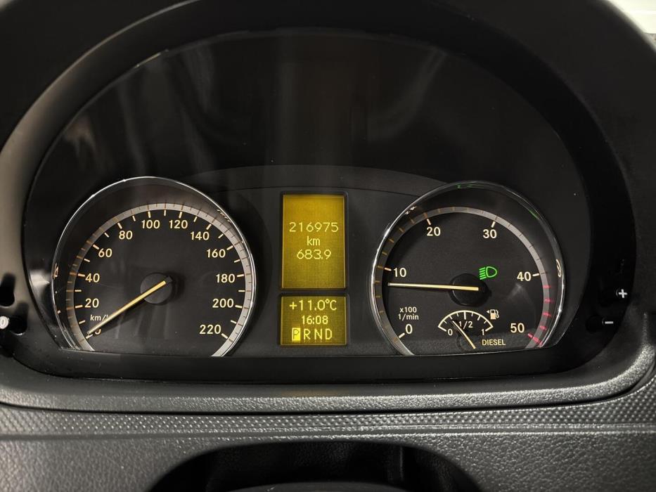 MERCEDES-BENZ Vito 2011