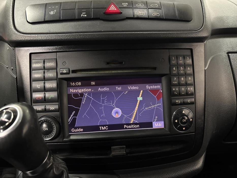 MERCEDES-BENZ Vito 2011