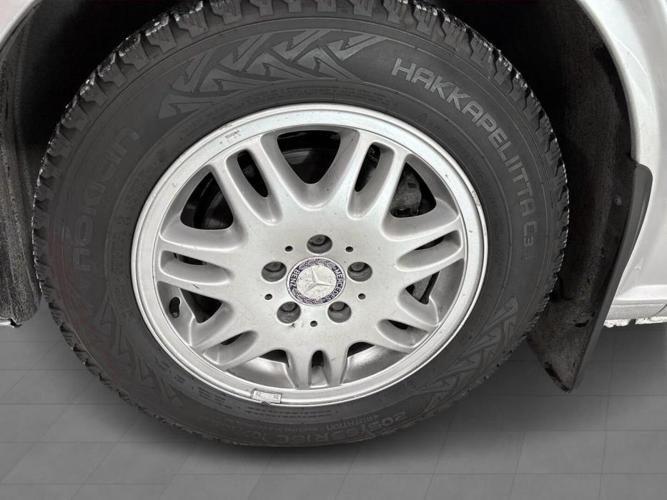 MERCEDES-BENZ Vito 2011