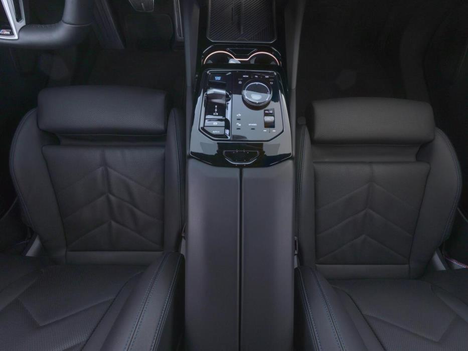 BMW I5 2025