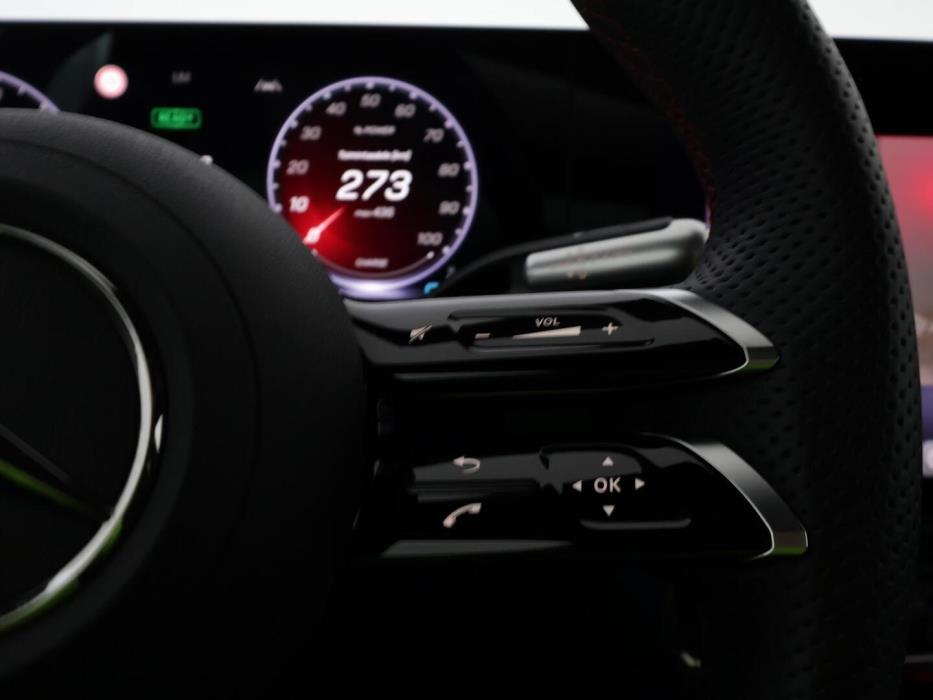MERCEDES-BENZ CLA 2026