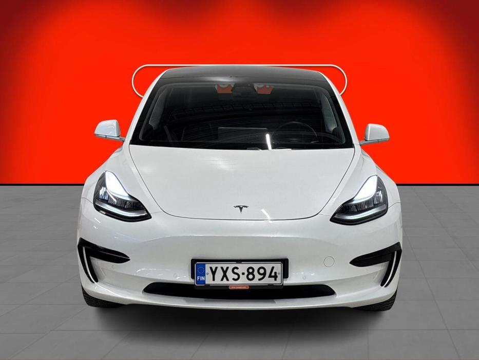 TESLA Model 3 2019