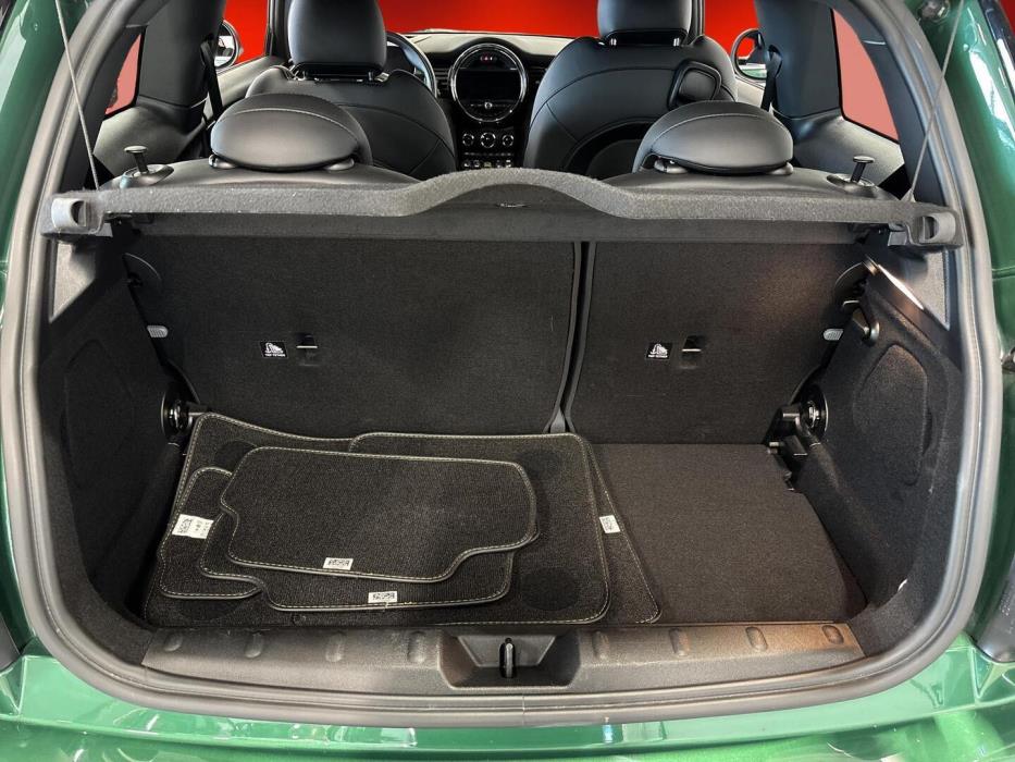 MINI Hatchback 2021