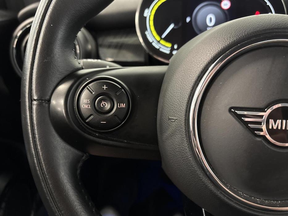 MINI Hatchback 2021