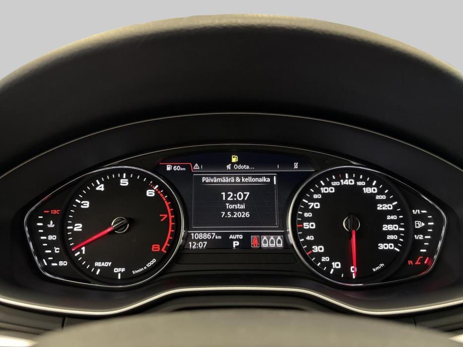 AUDI A4 2019